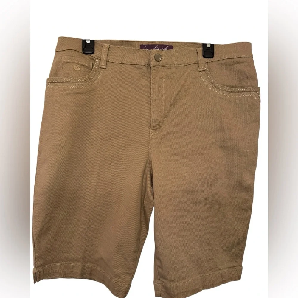 Gloria Vanderbilt Amanda Bermuda Shorts